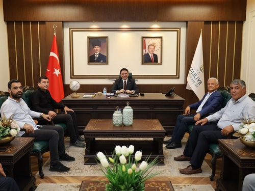 Nazik ziyaretleri için muhtarlara ve vatandaşlara teşekkür etti.